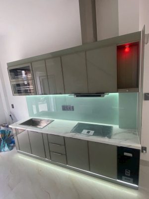Tủ bếp nhôm kính